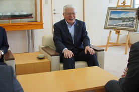 小川市長