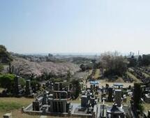 写真：東平霊園