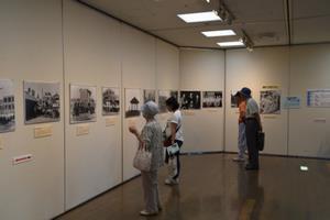 写真：平和展1