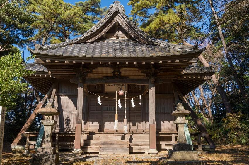 写真：蠶養神社