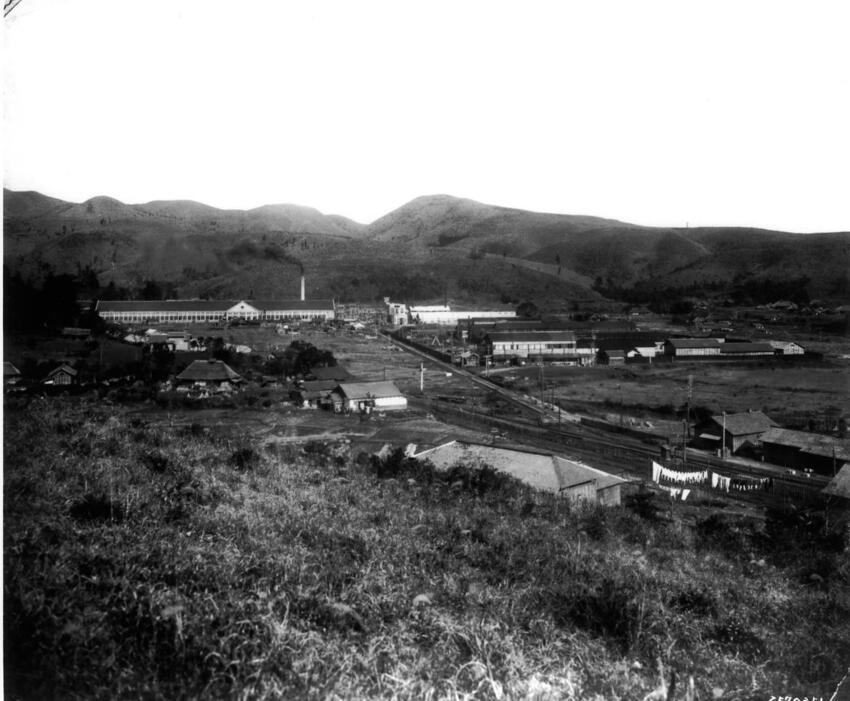 写真：芝内工場