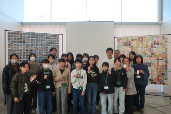 プラごみキーホルダー製作の様子