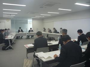 写真：経営審議会の様子2