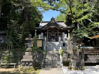 艫神社拝殿の写真