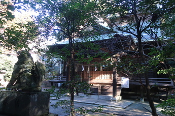 澳津説神社拝殿の写真