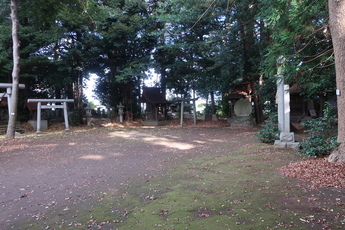 大久保鹿島神社境内の写真