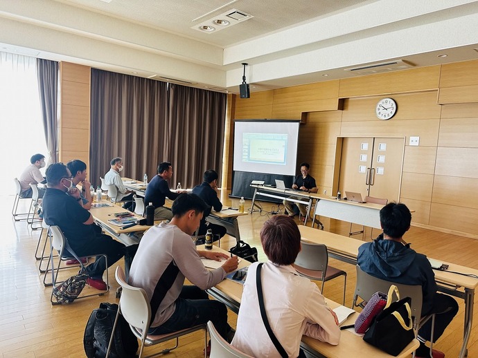 体験研修　座学講習の様子