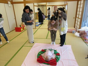 寝相アートの様子