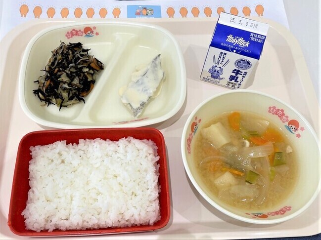 写真:4月25日(金曜日)の献立