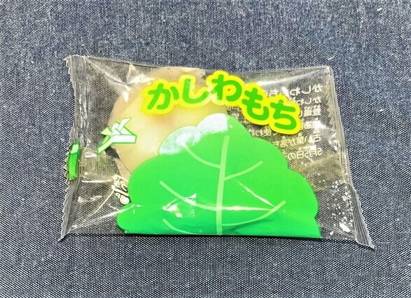 写真:かしわもち