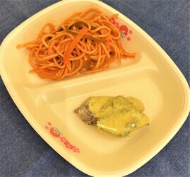 写真：たらのカレーマヨネーズ焼き、スパゲッティソテー