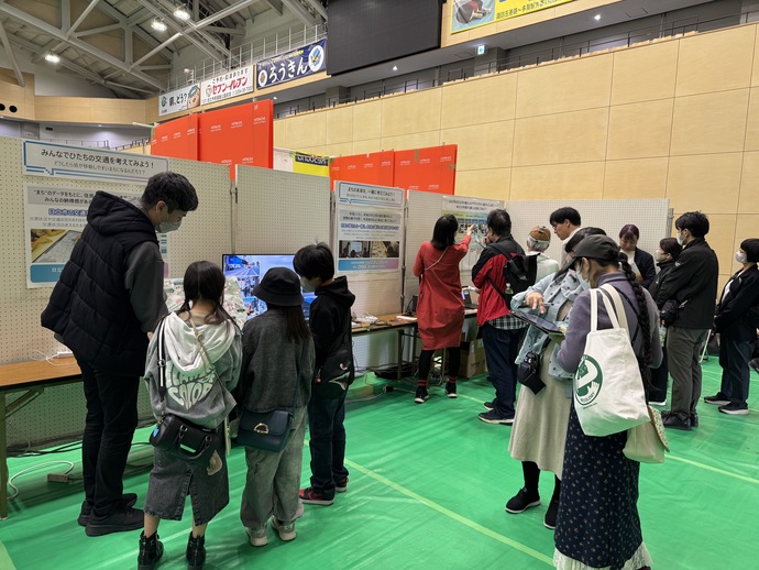 屋内ブースの様子(2枚目)