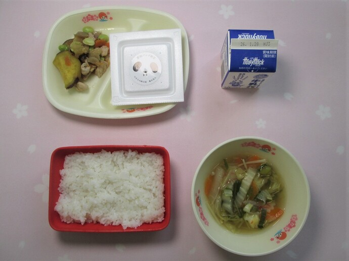 写真：1月15日(木曜日)の献立