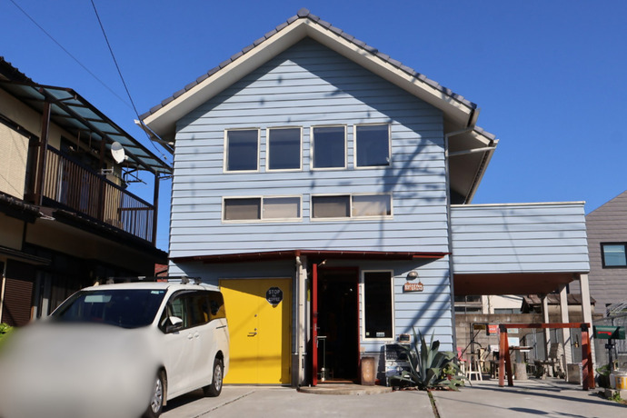83 coffee stand 外観の写真